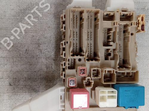 Caixa de fusíveis TOYOTA VERSO (_R2_) [2009-2018]  30513199