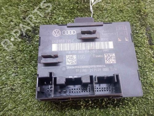 Used Comfort control module AUDI Q5 (8RB) 2.0 TDI quattro (170 hp) 9208892