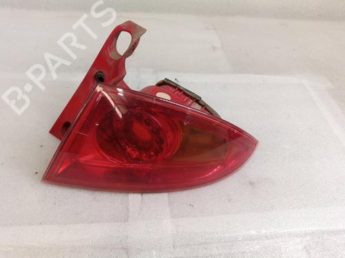 right-taillight-seat-leon-1p1-2005-2006-2007-2008-2009-2010-2011-2012-2013-32439197 main image