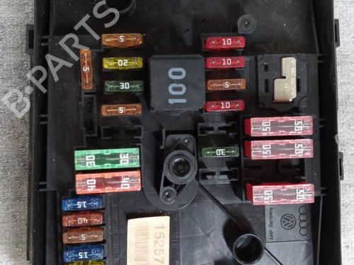 fuse-box-peugeot-partner-tepee-2008-32445007 main image