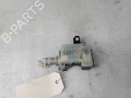 Front right lock VW TOURAN (1T1, 1T2) 2.0 TDI 16V | BP19662805C97