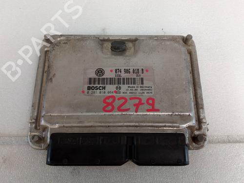 Used Engine control unit (ECU) VW TRANSPORTER T4 Van (70A, 70H, 7DA, 7DH) 2.5 TDI (88 hp) 22444574