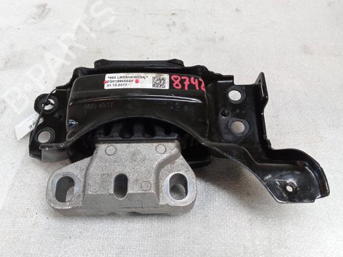 Used Engine mount VW POLO VI (AW1, BZ1, AE1) [2017-2025]  24638339