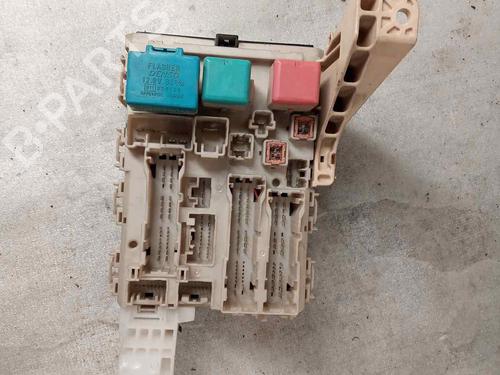 Fuse box TOYOTA YARIS (_P9_) | BP17714231E1