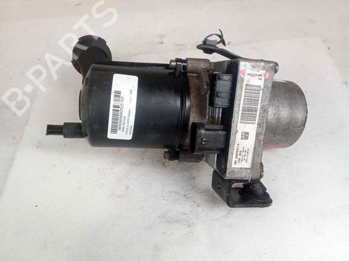 Used Steering pump CITROËN C4 Coupe (LA_) 1.6 16V (109 hp) 22798458