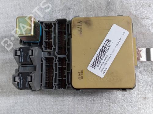 Used Fuse box Fuse box HONDA ACCORD VI (CK, CG, CH, CF, CL) 1.8 i (CG8) (136 hp) 34157461 34157461