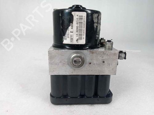 Used ABS pump FORD FOCUS C-MAX (DM2) [2003-2007]  11288751