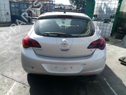 Switch OPEL ASTRA J Sports Tourer (P10) 1.7 CDTI (35) | BP18741265I30 