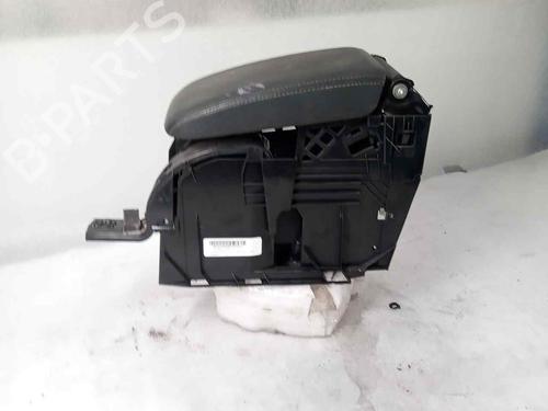 Armrest / Center console VW SCIROCCO III (137, 138) 1.4 TSI | BP17520274I20 