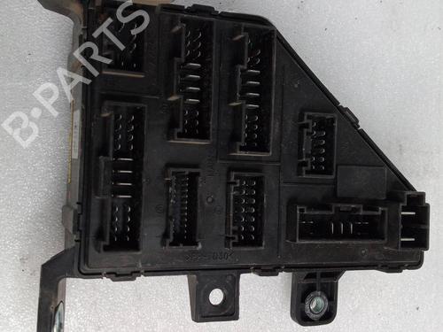Used Fuse box HYUNDAI TUCSON (JM) [2004-2019]  23229614