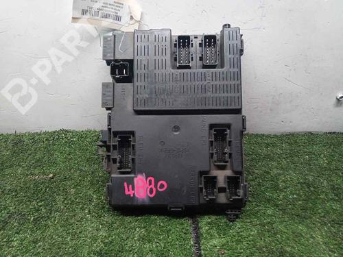 Used Fuse box Fuse box CITROËN XSARA Coupe (N0) 1.6 16V (109 hp) 10001215 10001215