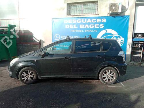 Fuse box TOYOTA COROLLA Verso (ZER_, ZZE12_, R1_) 2.2 D-4D (AUR10_, AUR10R) | BP18046766E1 