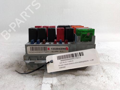 Fuse box PEUGEOT BOXER Bus (244, Z_) | BP32261759E1