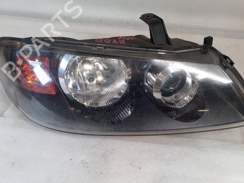 Used Right headlight NISSAN ALMERA II Hatchback (N16) [2000-2025]  30557311
