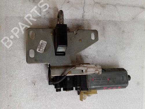 Right front window motor MITSUBISHI COLT CZC VI Convertible (RG) 1.5 (Z36A) | BP32261767E20