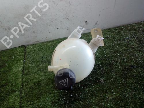 Used Expansion tank PEUGEOT 208 I (CA_, CC_) [2012-2021]  8695490