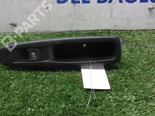 Used Right rear window switch Right rear window switch RENAULT CLIO IV (BH_) [2012-2021] 7662373 7662373