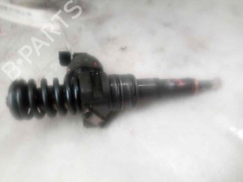 Used Injector SEAT CORDOBA (6L2) 1.9 TDI (100 hp) 19642113