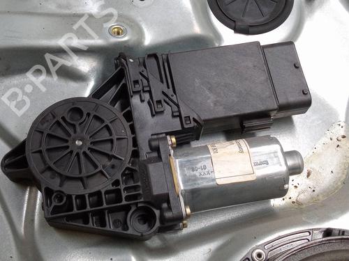 Left front window motor VW PASSAT B5.5 (3B3) 1.9 TDI | BP17585799E21 