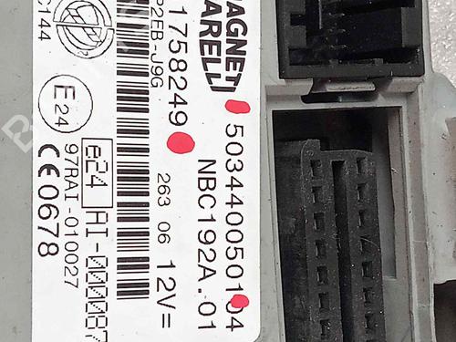 Fuse box FIAT STILO (192_) 1.9 D Multijet | BP17951502E1