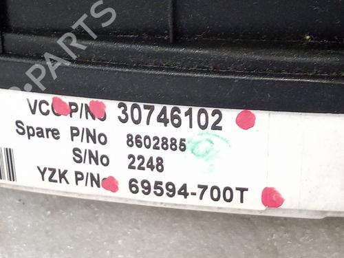 Instrument cluster VOLVO XC70 I Cross Country (295)  | BP32211489C47 