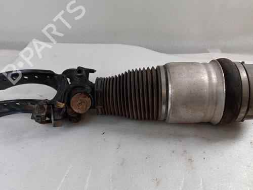 Højre fortil støddæmper VW TOUAREG (7LA, 7L6, 7L7) 5.0 V10 TDI (313 hp) 24124486