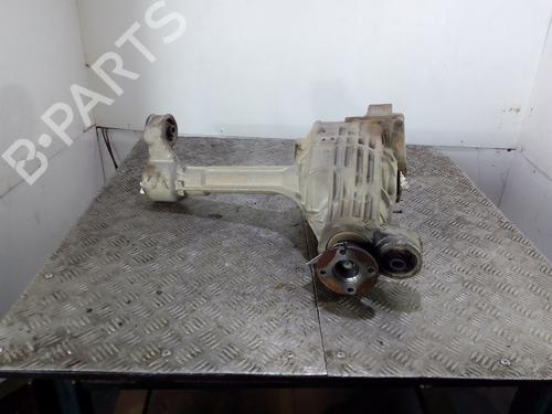 Differential vorne für NISSAN NAVARA NP300 (D40) 2.5 dCi 4WD (171 hp) 8277513