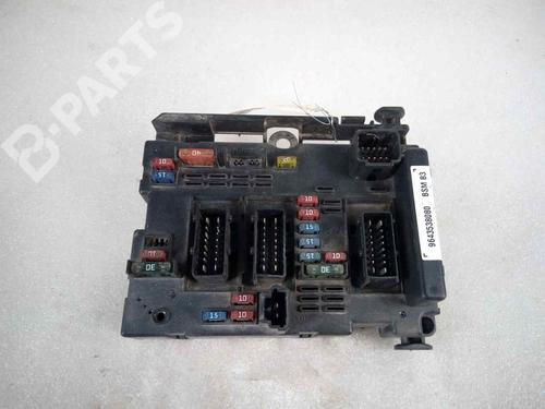 Used Fuse box Fuse box CITROËN XSARA (N1) 2.0 HDi 90 (90 hp) 11045725 11045725