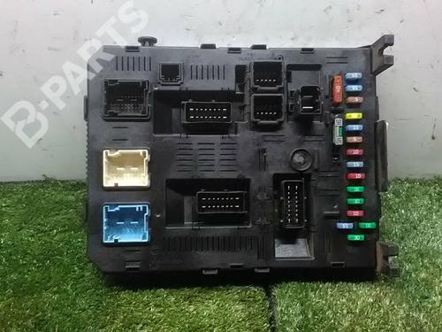 Used Fuse box Fuse box CITROËN C4 Coupe (LA_) 1.6 HDi (90 hp) 8542986 8542986