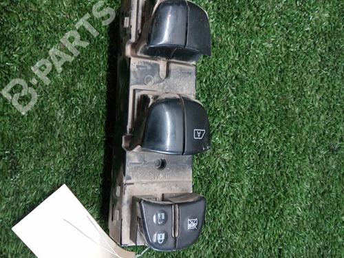 Used Left front window switch Left front window switch NISSAN JUKE (F15) 1.5 dCi (110 hp) 9816020 9816020