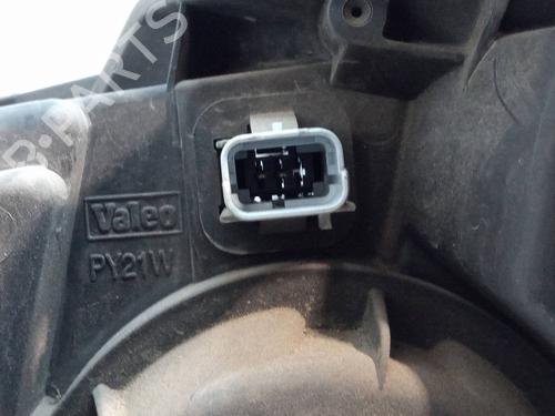 Right headlight PEUGEOT 807 (EB_) 2.2 HDi | BP32445040C29