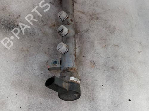 Injection rail MERCEDES-BENZ B-CLASS Sports Tourer (W245) B 200 CDI (245.208) | BP18240617M98