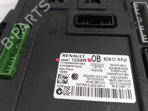 Zekeringkast RENAULT MEGANE IV Hatchback (B9A/M/N_)  | BP24802526E1 