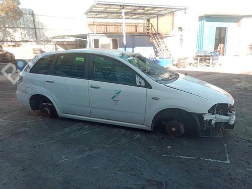 Fuse box FIAT CROMA (194_) 1.9 D Multijet (194AXB1B) | BP16160689E1 