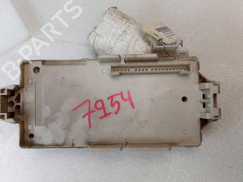 Used Fuse box PEUGEOT 206 Hatchback (2A/C) 1.4 LPG (75 hp) 20698441