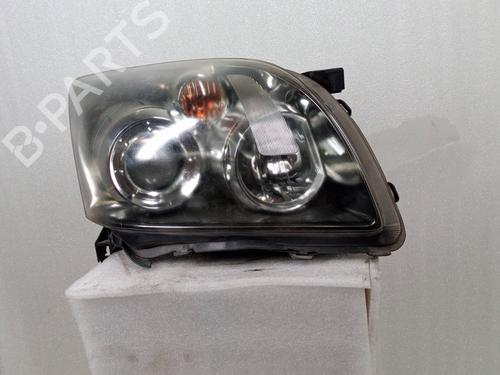Right headlight TOYOTA AVENSIS Saloon (_T25_) 2.0 D-4D (ADT250_, ADT250R) 35108 |