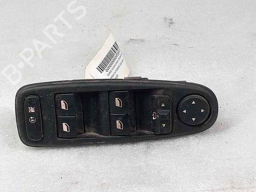 Used Left front window switch CITROËN C4 Picasso I MPV (UD_) 2.0 HDi 138 (136 hp) 16161535