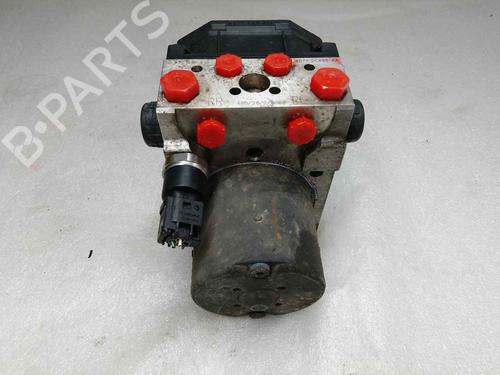 Used ABS pump FORD MONDEO III (B5Y) 2.0 TDCi (130 hp) 17950511