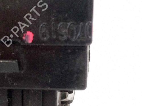 Left front window switch KIA SPORTAGE II (JE_, KM_)  | BP27379678I27