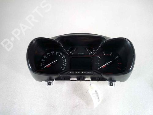 Used Instrument cluster CITROËN C3 III (SX) 1.2 VTi 82 (82 hp) 10695621