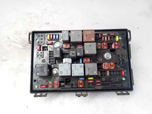 Used Fuse box OPEL ASTRA J Sports Tourer (P10) 1.7 CDTI (35) (125 hp) 18659120