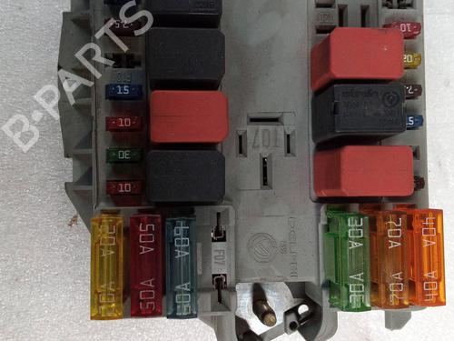 Used Fuse box FIAT PUNTO (188_) 1.2 16V 80 (188.233, .235, .253, .255, .333, .353, .639,... (80 hp) 23240023