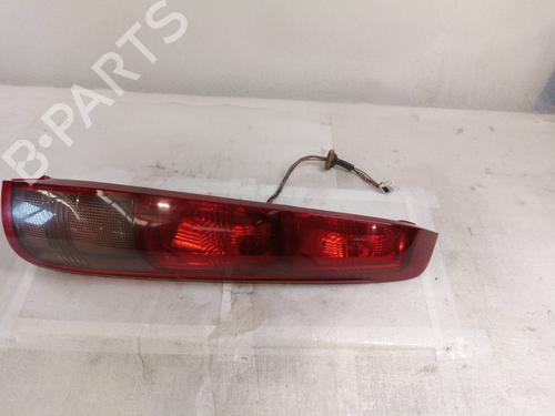 Used Right taillight NISSAN X-TRAIL I (T30) 2.2 dCi (136 hp) 32439184