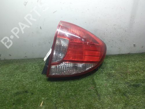 Used Right taillight KIA RIO I Hatchback (DC) 1.5 16V (98 hp) 8686445