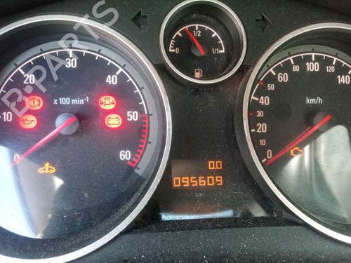 Instrument cluster OPEL ZAFIRA / ZAFIRA FAMILY B (A05) 1.9 CDTI (M75) | BP17951307C47 