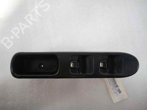 Used Left front window switch PEUGEOT 307 (3A/C) 1.6 16V (109 hp) 10487690