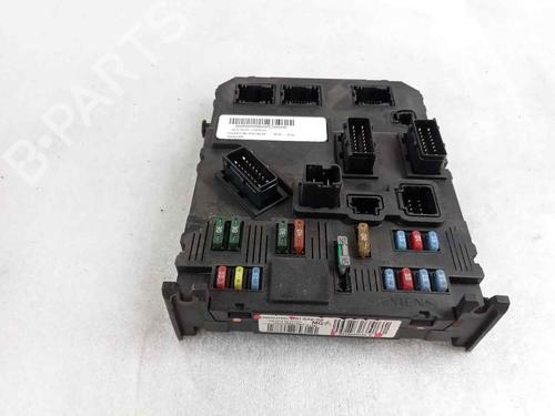 Used Fuse box PEUGEOT 206 Hatchback (2A/C) 1.6 HDi 110 (109 hp) 27236235