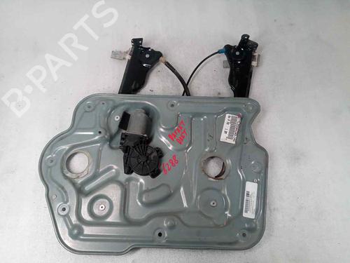 Rudehejsemotor forskærm højre NISSAN QASHQAI I (J10, NJ10) 2.0 dCi (150 hp) 18064193