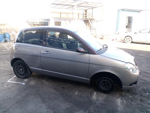 Fuse box LANCIA YPSILON (843_) 1.3 D Multijet (843.AXE11, 843.AXE1A) | BP24204704E1 
