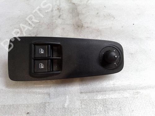 Used Left front window switch SEAT LEON (1M1) [1999-2006]  32261764